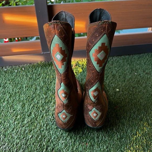 Crush™ by Durango® Women's Tribal Western Boots, Size 6 - Picture 5 of 12